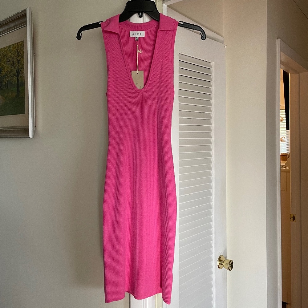 Beautiful pink knit bodycon collar dress Barbie Elle Woods